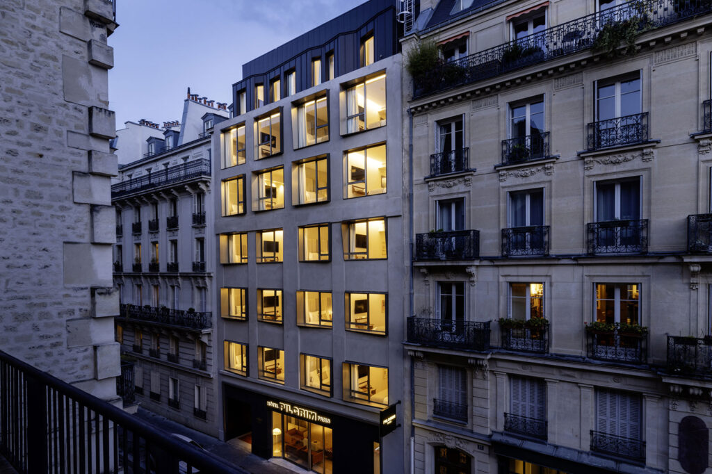 code - hotel de lujo - pilgrim hotel - francia