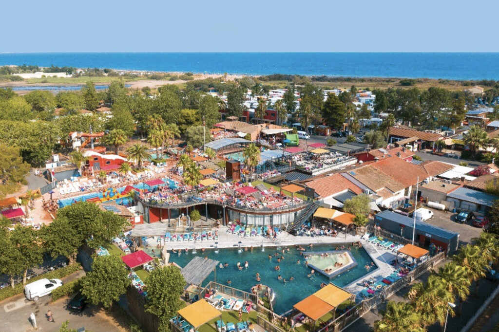 code-massage-tables-hotel-spa-camping-les-sablons-portiragnes-plage-france-uk